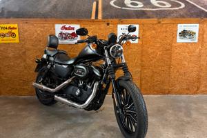 Harley davidson 883 iron