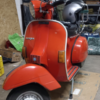 VESPA p200e