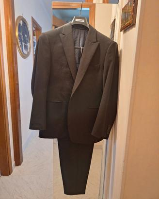 abito completo uomo colore nero di Armani e 