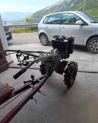 motocoltivatore con carrello 