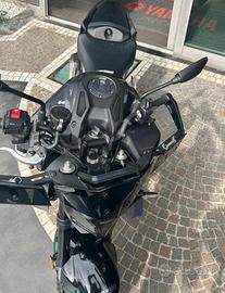Yamaha MT 09 cambio automatico e sequenziale