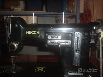 Macchina da Cucire Marca Necchi