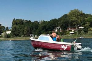 Vega Hurricane 4,99 con jhonson 737 - 40 hp