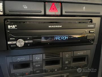Autoradio macrom