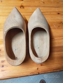 zoccoli in legno
