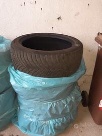 Treno 4 Gomme Invernali HANKOOK 225/45 R17 – DOT 2