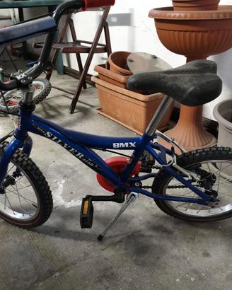 BMX Blu Marca Silver Star con Freni V-Brake