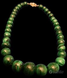 COLLANA DI PERLE IN MALACHITE CHIUSURA ARGENTO