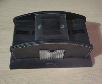 Mescolatore di carte automatico elettronico