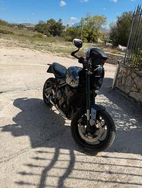 Triumph Trident 660
