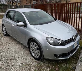 Volkswagen Golf 6 2.0 TDI 110CV PERFETTA NEOPATENT