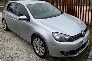 Volkswagen Golf 6 2.0 TDI 110CV PERFETTA NEOPATENT