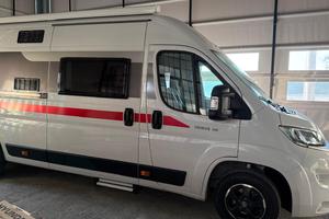 Camper van con letti gemelli