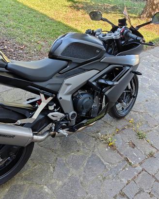 Scarico Triumph Daytona 660