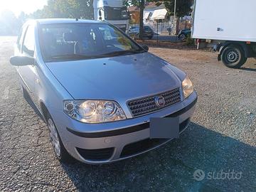 Fiat Punto 1.2 benzina – 2009 – meccanica a posto