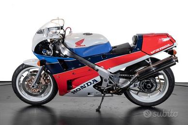 1991 Honda RC 30 - RDS01332