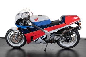 1991 Honda RC 30 - RDS01332