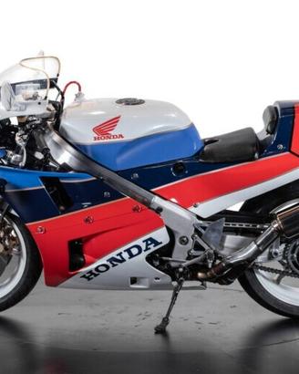 1991 Honda RC 30 - RDS01332