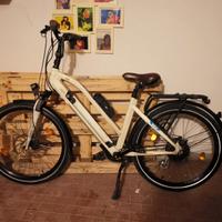 2 Bici elettrica ebike NCM Milano e Venice