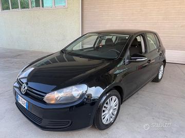 Volkswagen Golf 1.6 TDI DPF 5p. Highline