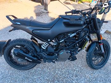 Husqvarna svartpilen 125