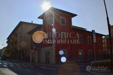 Appartamento di 237 m² con 5 locali a Sorisole