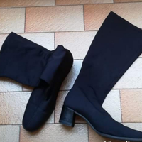 Stivali elasticizzati neri n. 38 - comodi