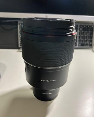 Samyang 135mm f1.8 FE