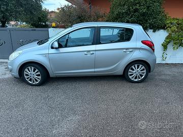 Hyundai i20 1.6 Diesel CRDi 2009