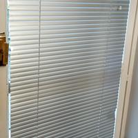 tenda veneziana  in alluminio  argento