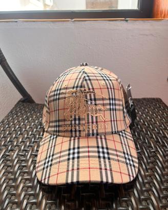 Capellino con visiera burberry