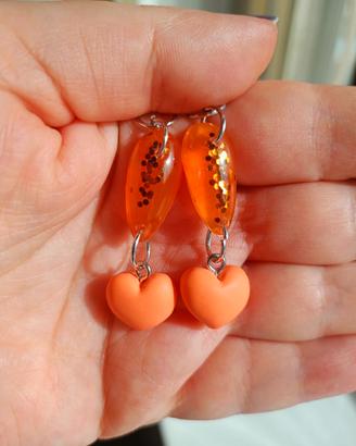 Orecchini pendenti resina arancione glitter