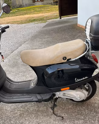 Vespa LX 50