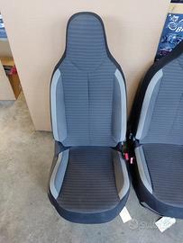 Sedile anteriore dx TOYOTA AYGO del 2019