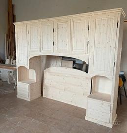 Armadio a ponte massello rustico in abete 