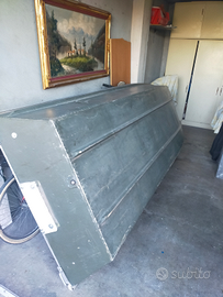 Barca fondo piatto da pesca