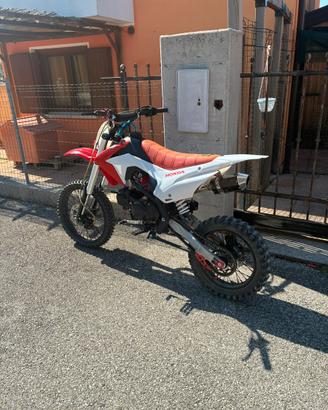 Pit bike 125