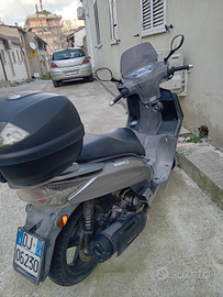 Scooter Kimco 300i