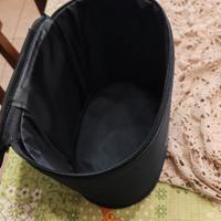 Beauty case da viaggio con profumi 