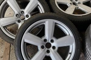 Cerchi e gomme  da 18 invernali