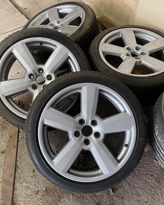 Cerchi e gomme  da 18 invernali
