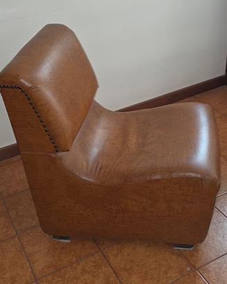 Poltrona similpelle 