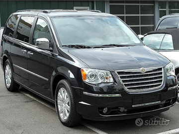 Auto chrysler grand voyager