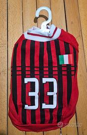 Vestitino per cani milanisti 