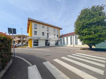 UFFICIO A MONTICHIARI