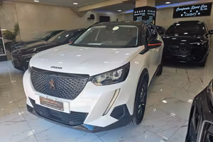 NUOVA PEUGEOT 2008 ALLURE PACK BICOLOR EDITION 1.5