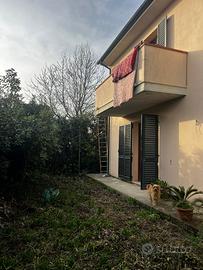 Vic. Pisa, villetta singola con giardino e garage