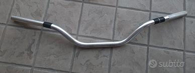 Manubrio moto universale diametro 22mm