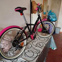 Bicicletta bambina Decathlon 20 pari al nuovo.