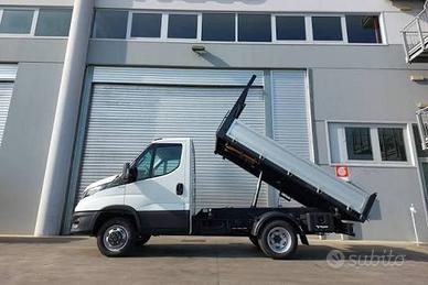 Iveco daily ribaltabile trilaterale